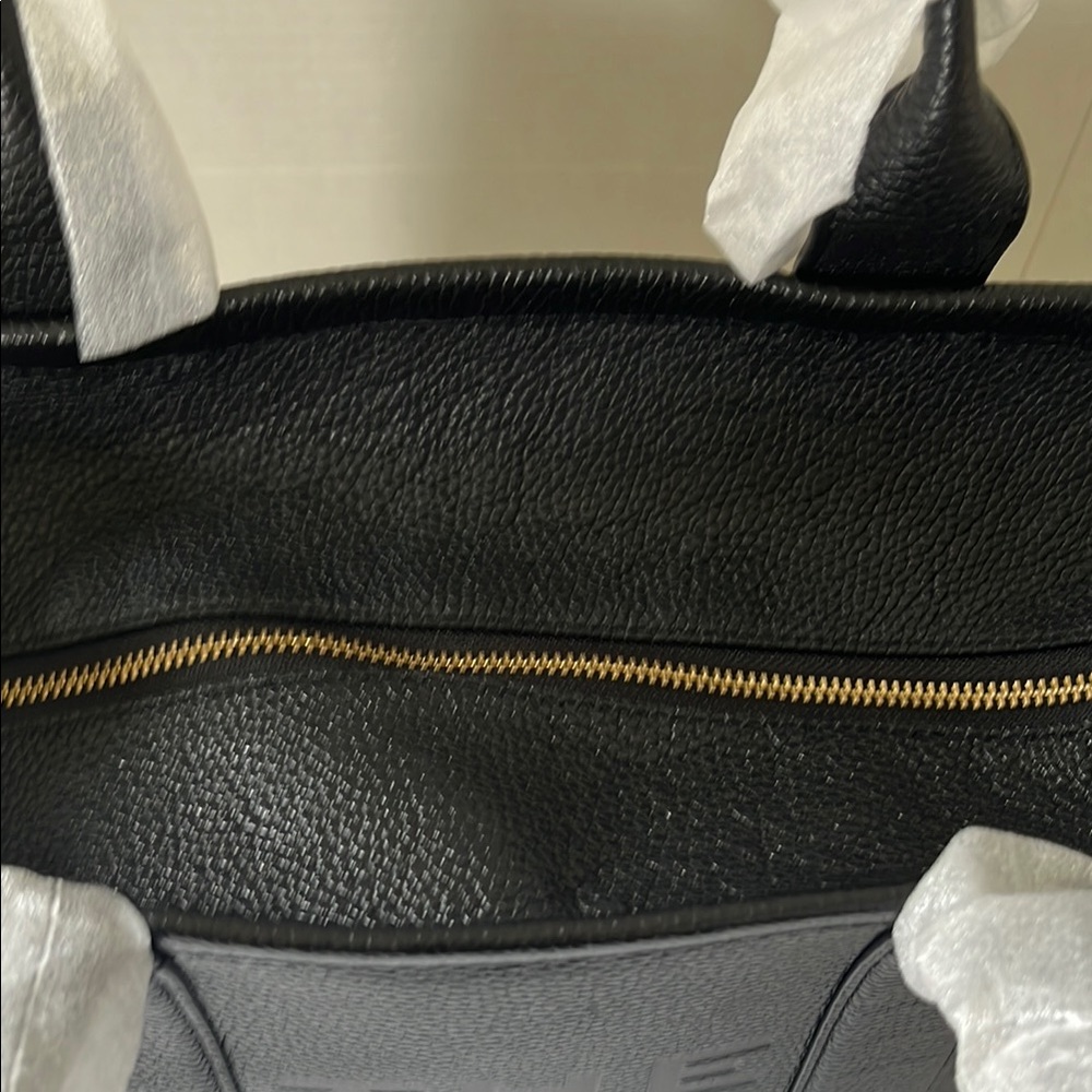 Marc Jacobs Black Leather The Tote Bag - Picture 4 of 7